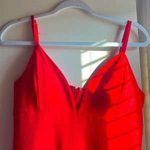 LAUNDRY by Shelli Segal STRAIGHT LEG V-NECK JUMPSUIT